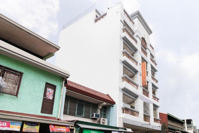 OYO 139 スターライト ベッド アンド ブレックファスト