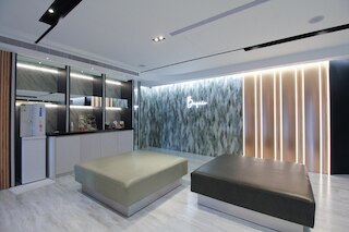 ホテル B (碧瑤飯店BI YAO FAN DIAN)