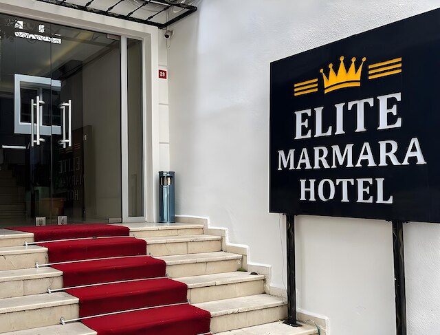 エリート マルマラ ボスポラス & スイーツ