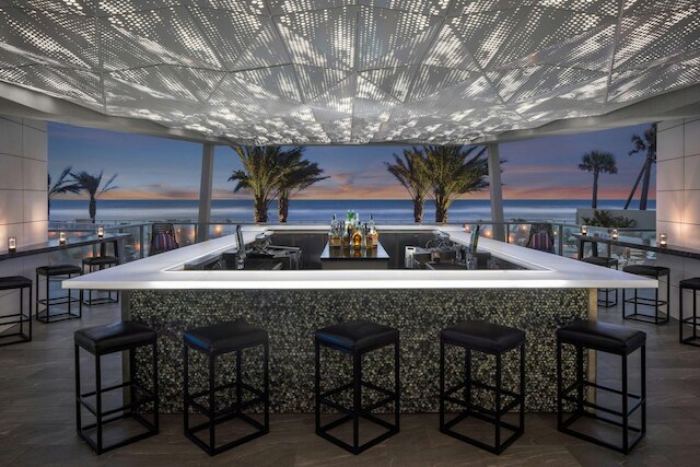 オーシャン ブリーズ クラブ