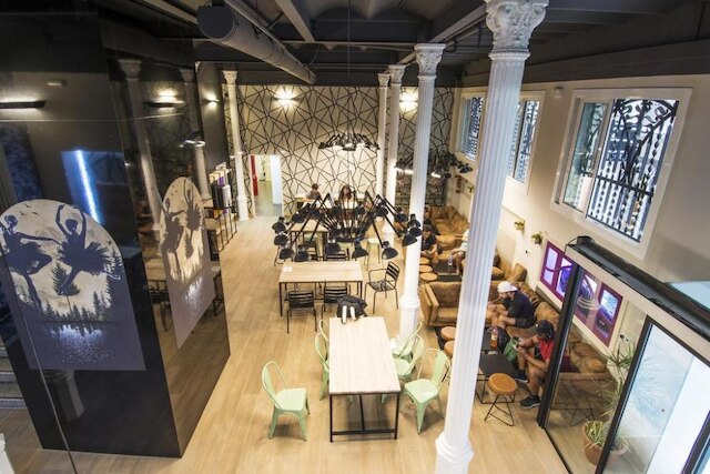 セーフステイ バルセロナ ゴシック