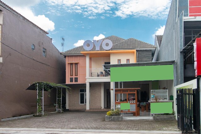 OYO 562 グリヤ ハヌム シャリア