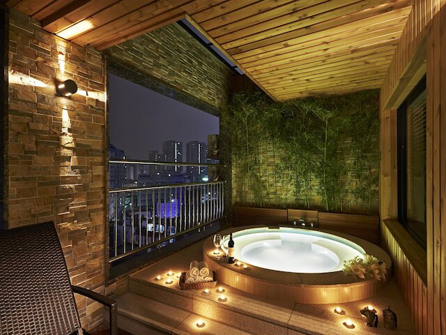 Dongdaemun Boutique Nine