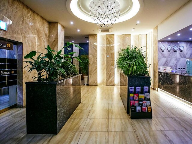 Dongdaemun Boutique Nine