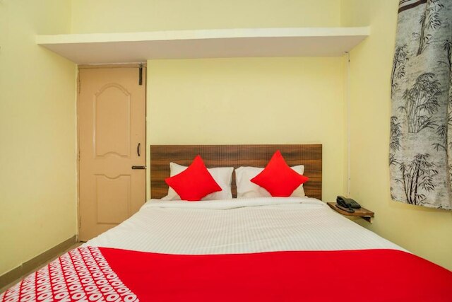 OYO 28067 シレー コンフォーツ