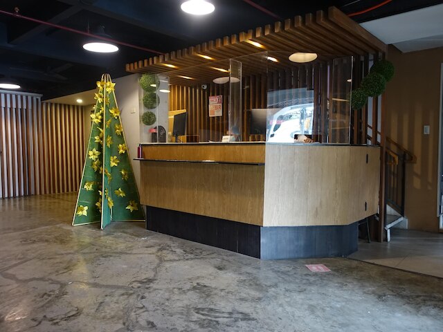 ゼン ルームズ セラ ロフツ パサイ (ゼン セイフティ アシュアランス)