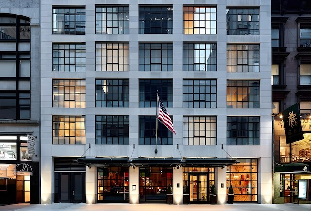 ザ ウィットビー ホテル