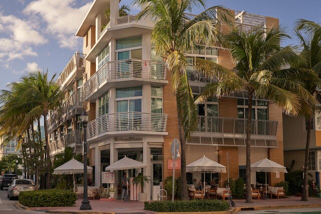 ザ ローカル ハウス