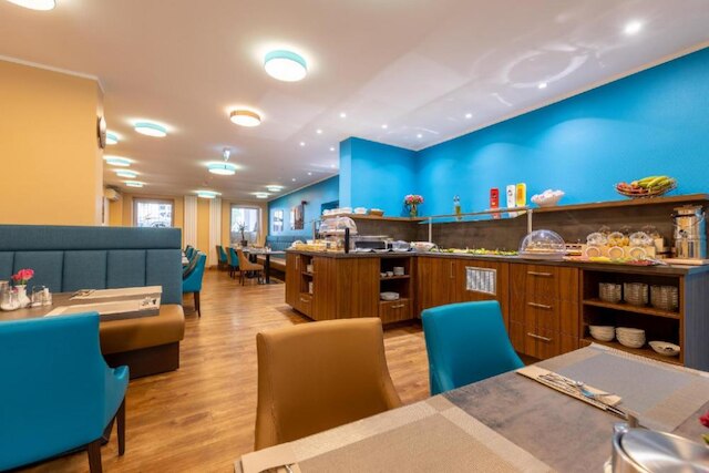 ホテル アトリウム