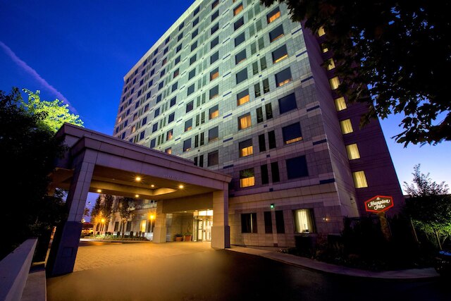 ハンプトン イン ーYJFK