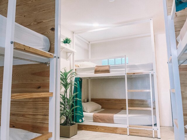ムラルス ホステル アンド カフェ