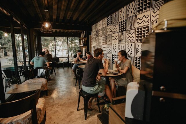 ムラルス ホステル アンド カフェ