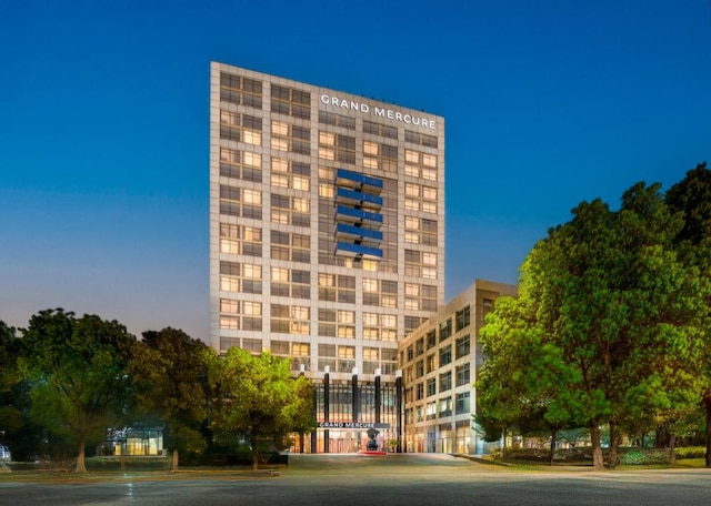 グランド メルキュール上海センチュリー パーク ホテル (上海证大美爵酒店)