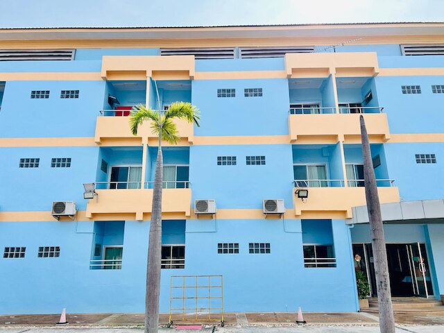 サンシャイン プレイス ウドン