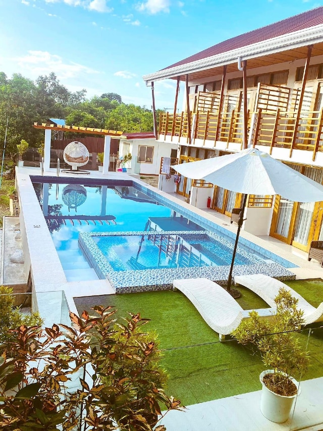 ロイヤル パラダイス ゲストハウス