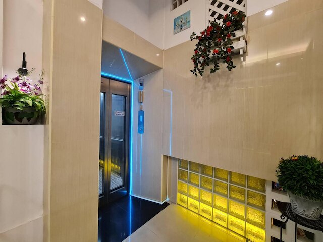 ライトハウス レジデンス