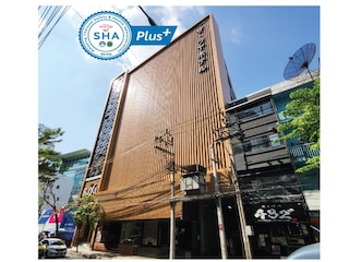 ザ ラヤ スラウォン バンコク