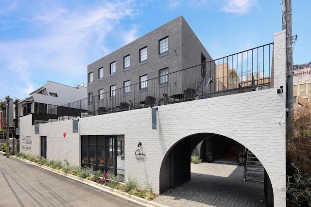 Cen DIVERSITY HOTEL & CAFE