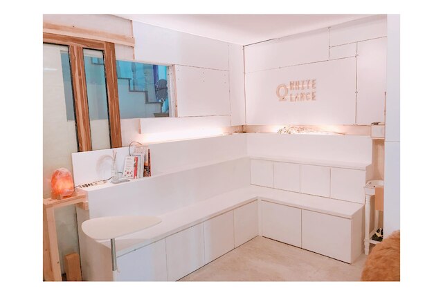 ホワイトランス B&B (微家山海景Villa民宿)