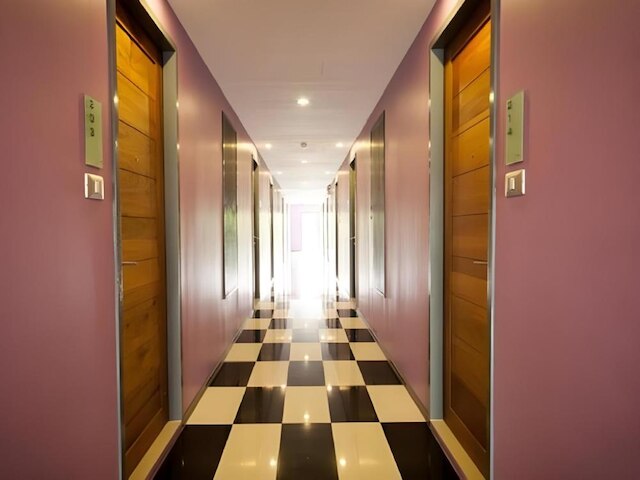 ヴァルゾン レジデンス スリナカリン 56