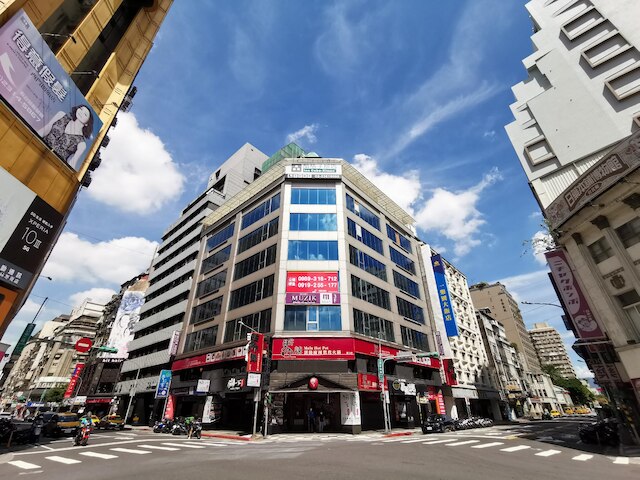 イン キューブ 西門 (品格子旅店 西門館)