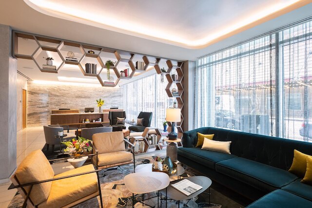 シカゴズ エセックス イン