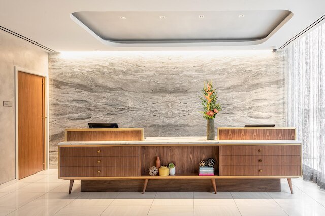 シカゴズ エセックス イン