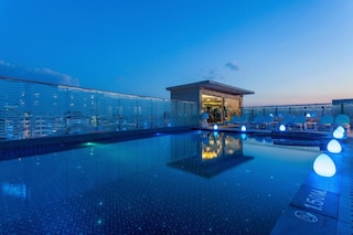 シラット アベニュー パタヤ オテル