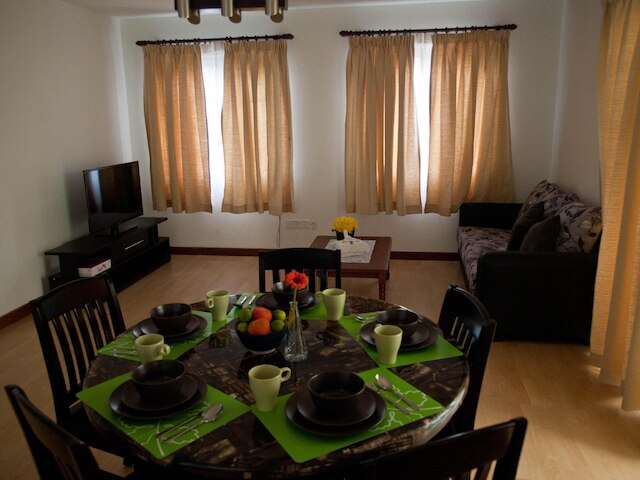 5 トゥウェンティ アット アンパン ヒリル