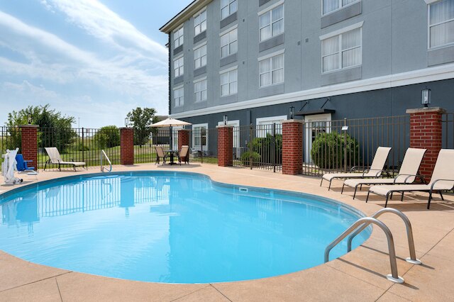 ガーナー ホテル エバンスビル イースト by IHG