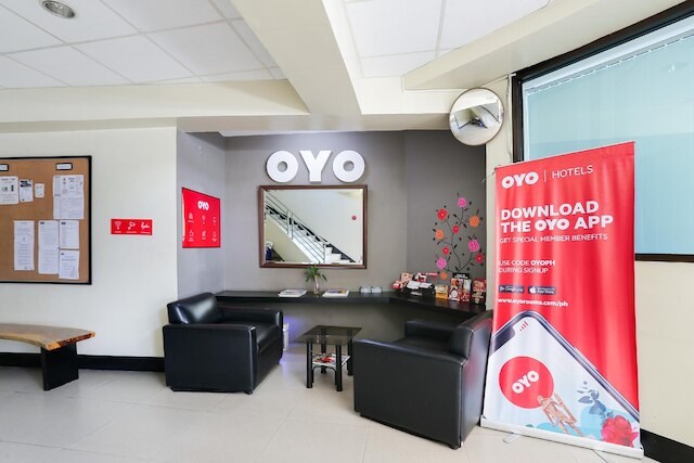 アングロ レジデンス ニア SM メッザ