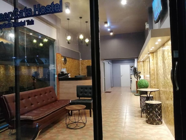 スリープキャッツ ホステル