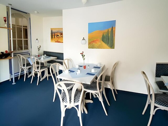 ホテル フレイホフ