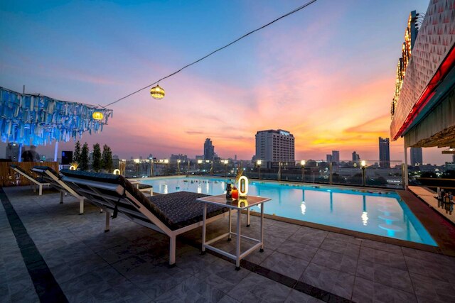 ダンセンター ラグジュアリー アンダーウォーター ワールド パタヤ