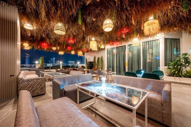 ダンセンター ラグジュアリー アンダーウォーター ワールド パタヤ