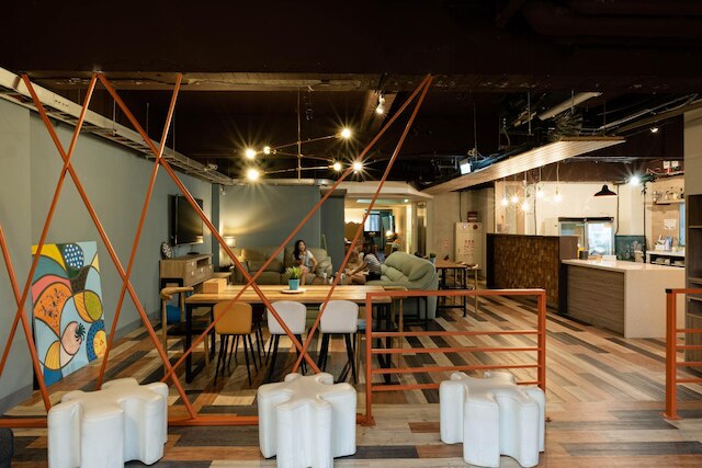 バックパッカーズ イン高雄 (貝殼窩港都青年旅舍)