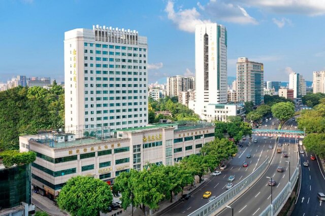 ヤンリン ホテル (燕嶺大厦)