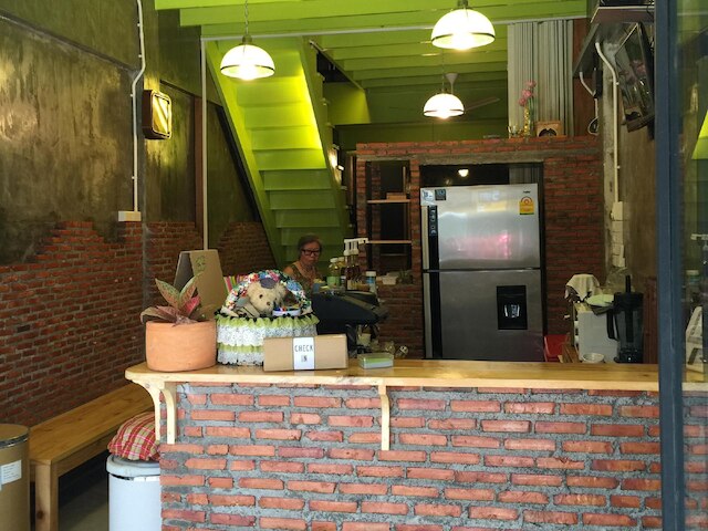 ホームタウン ホステル