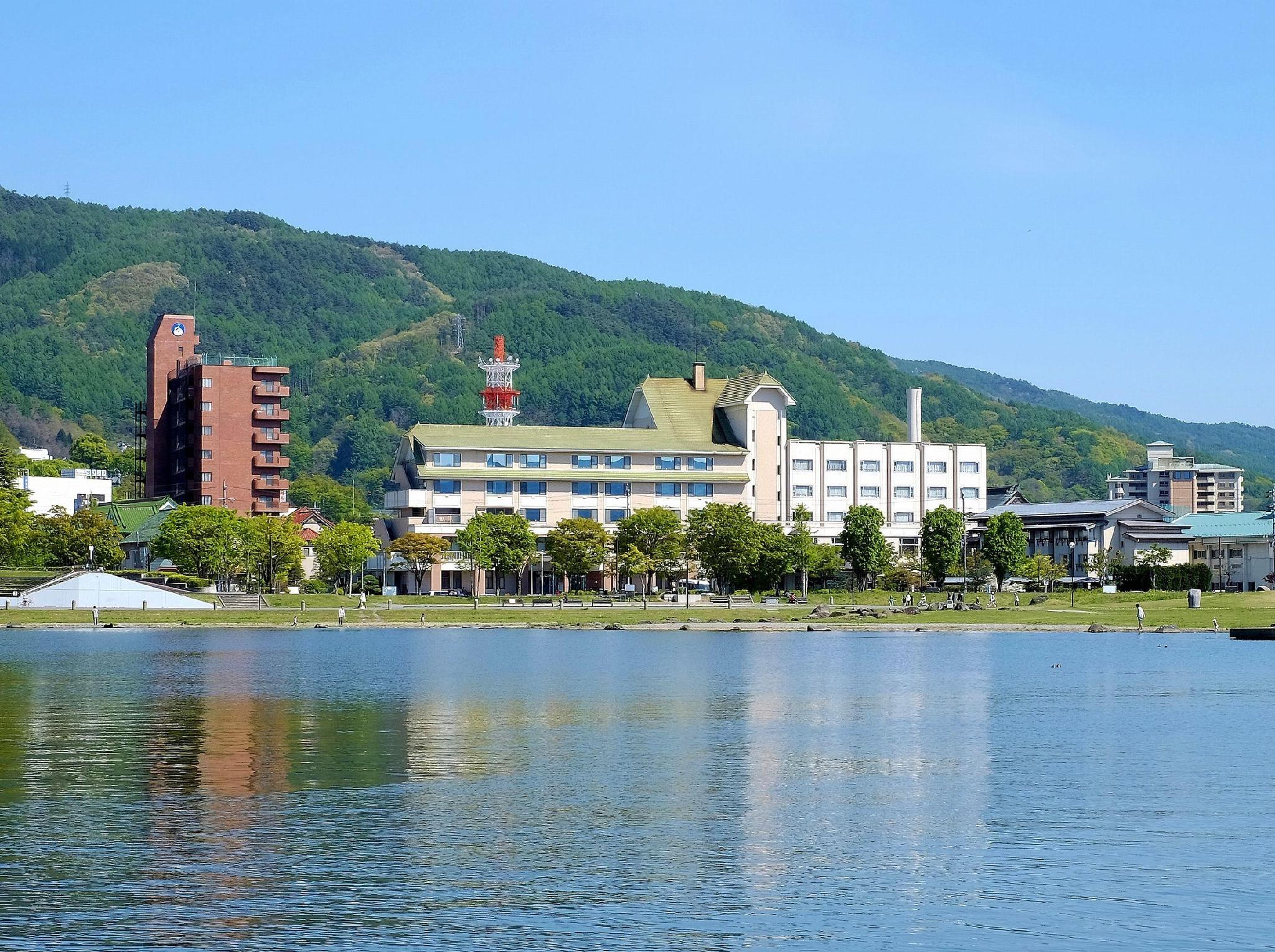 諏訪湖ホテル