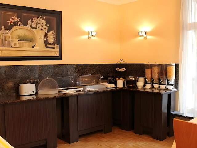 シティ ホテル メルカトール