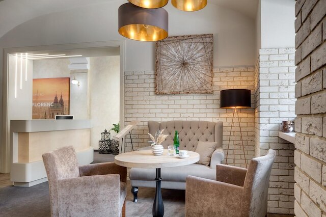 ホテル フローレンス