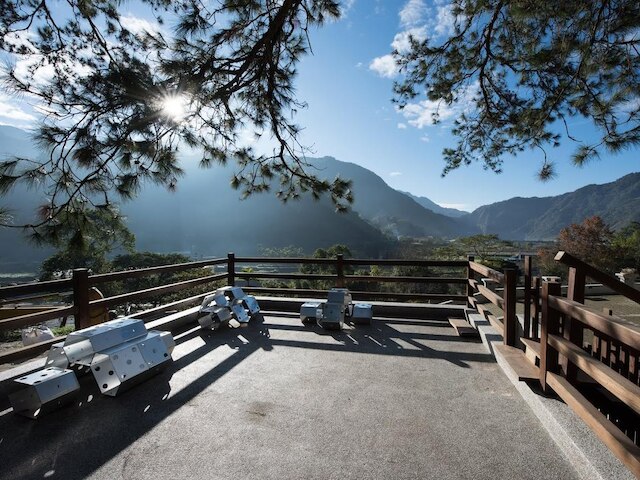 天山グリーンルーム (青天山房)