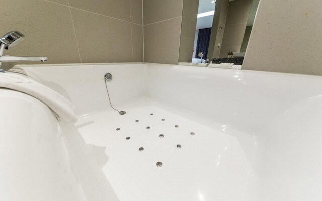 リッチウェル ホテル