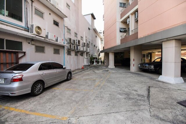 OYO 274 ミースック レジデンス