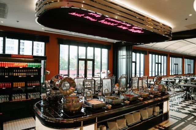 ヴィンスホテル・プラトゥナム