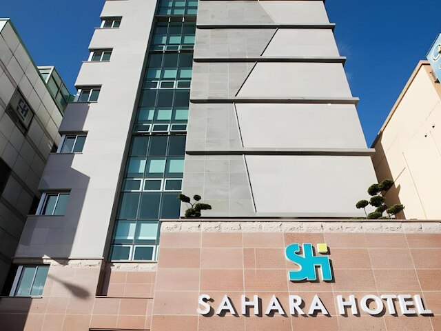 サハラ ホテル
