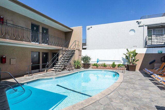 シー ビュー イン アット ザ ビーチ