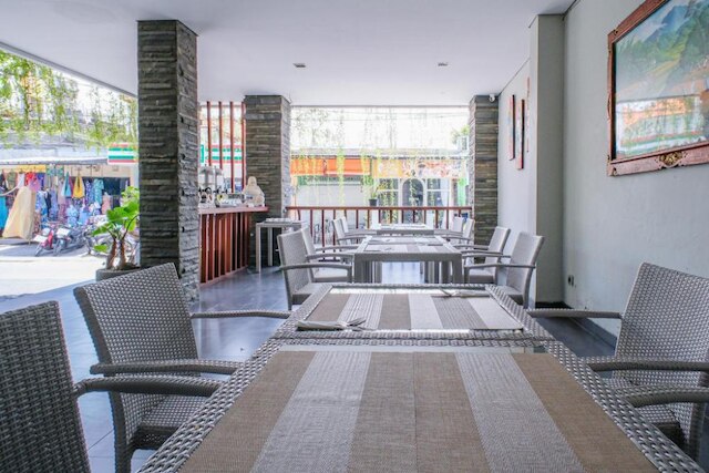 カミニ レギャン ホテル