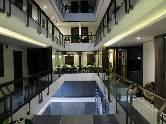 ホテル ザ スカイ コート