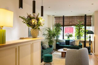 ミッドナイト ホテル パリ